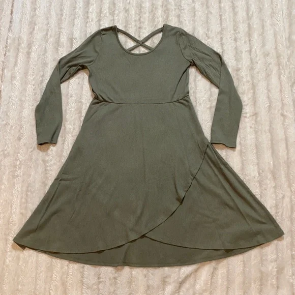 alexandra saint mleux green dress Olive Green Mini Kids Pattu Pavadai Set Handwoven with Banarasi Finish